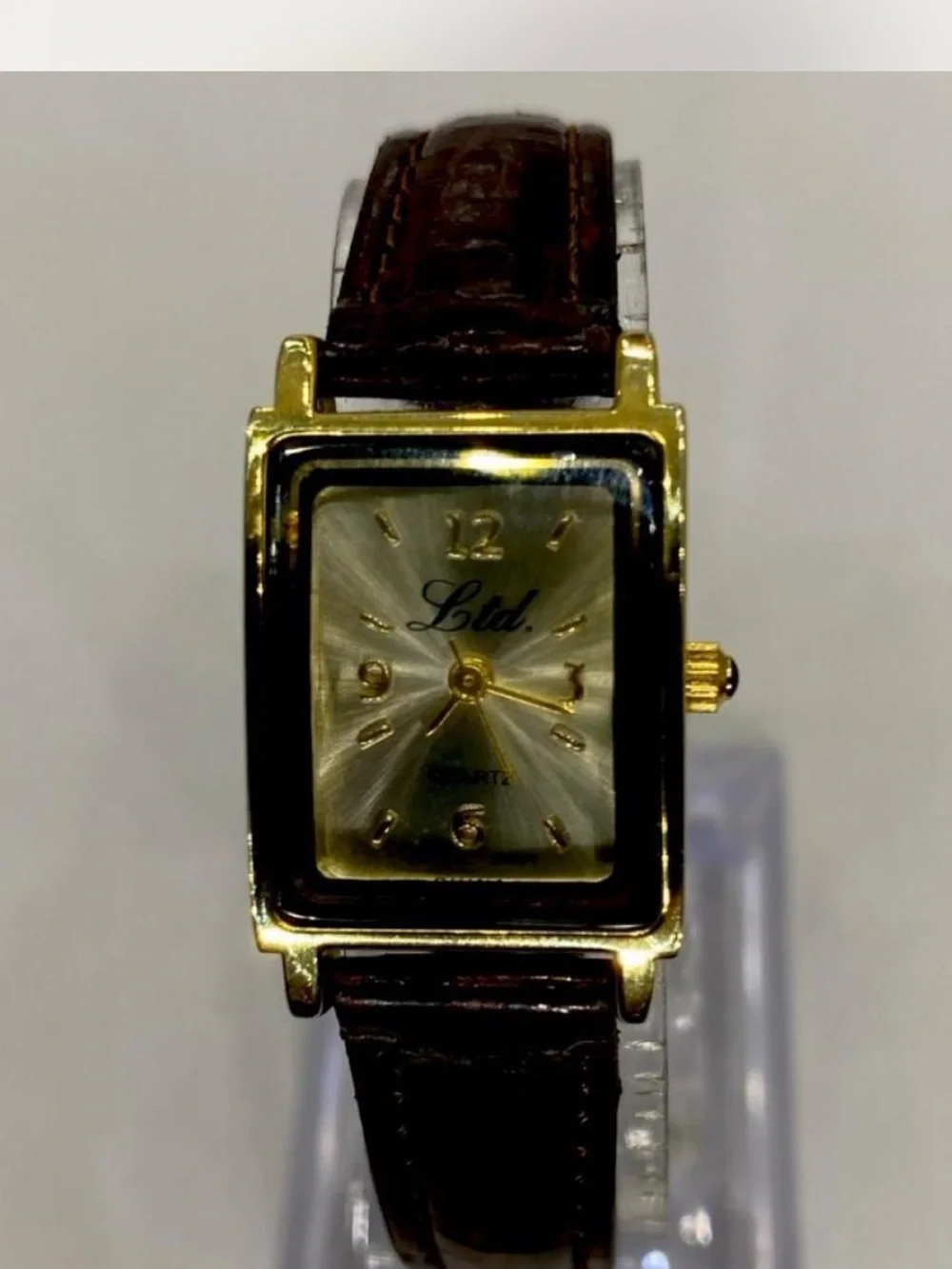 *** Ltd ^^^ Gold-Tone Rectangular Quartz Watch ***  Tan Leather Strap *^*
